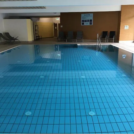 Apartament Mit Balkon Und Hallenbad *