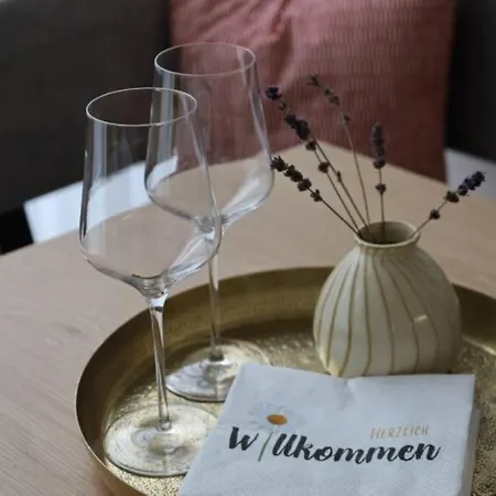 アパート Mit Balkon Und Hallenbad *